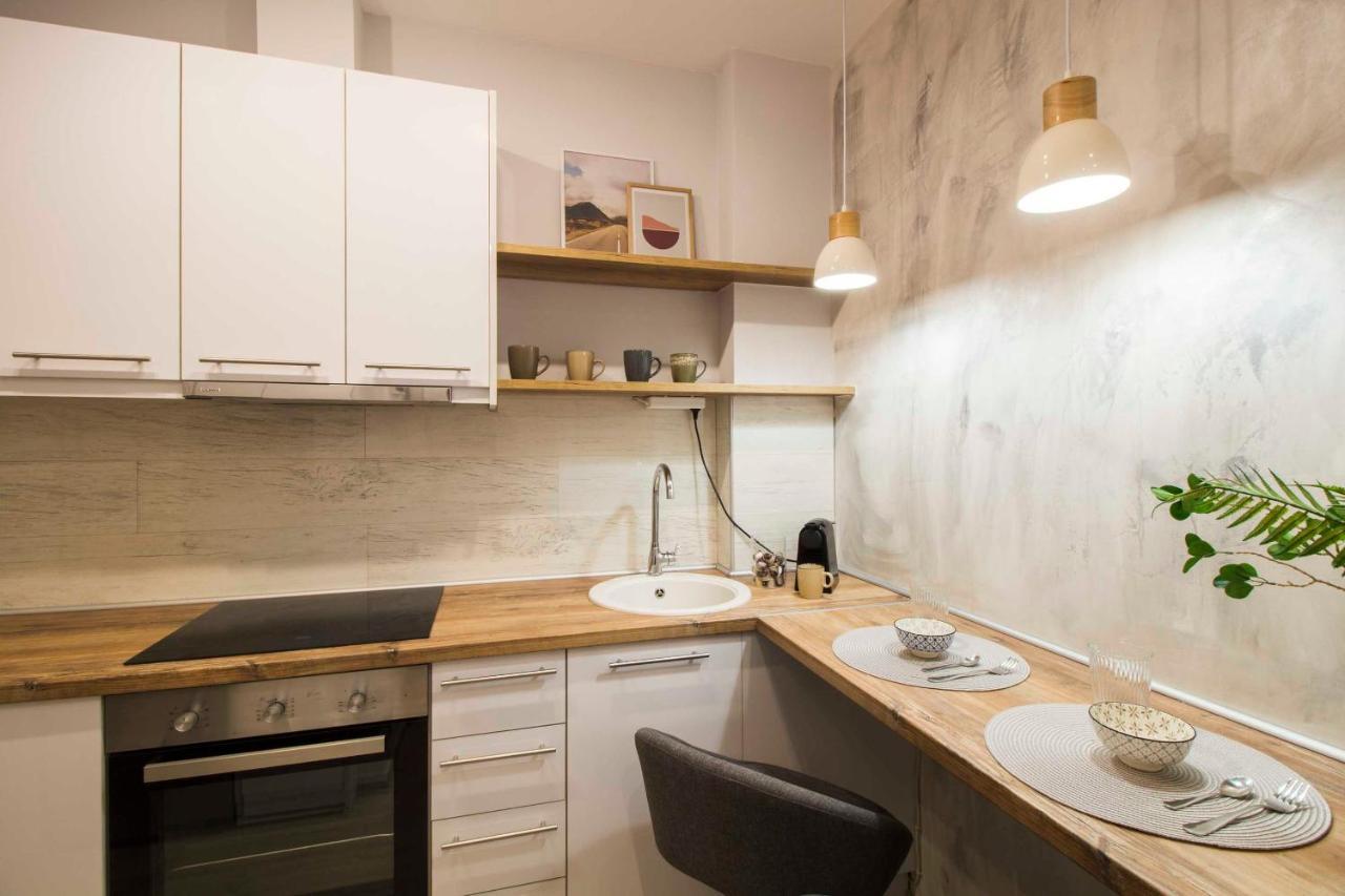 Incitybnb - Chic Suite Thessaloniki Buitenkant foto