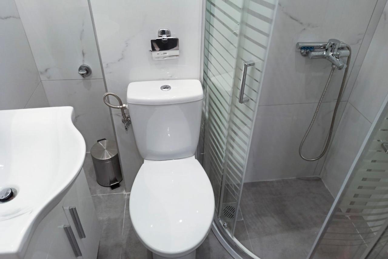 Incitybnb - Chic Suite Thessaloniki Buitenkant foto